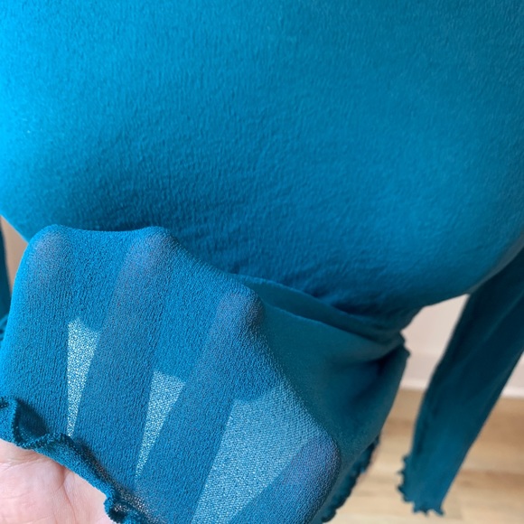 Sheer top - Picture 2 of 4